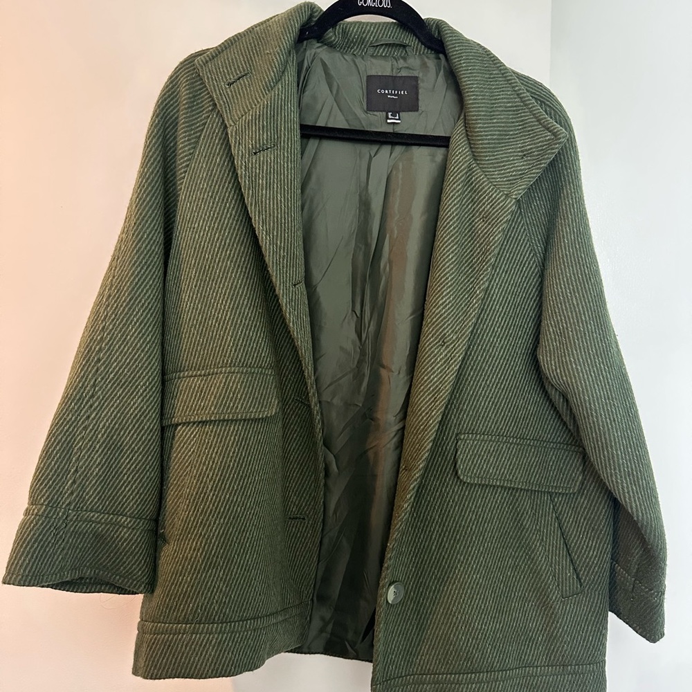 Elegant Women's Green Pea Coat